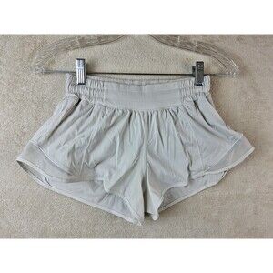 Lululemon Women’s Hotty Hot Shorts II 2.5" Inseam Size 4 Reg